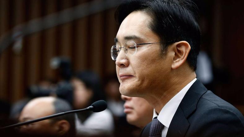 三星太子李在镕渡过一劫